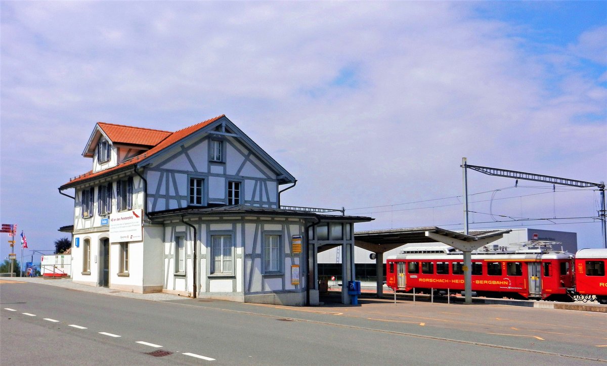 Bahnhof Heiden, Endstation der Rorschach-Heiden-Bergbahn - 02.06.1014
