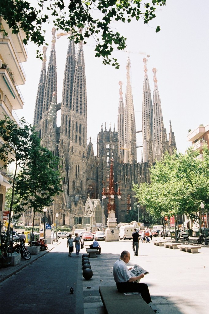 BARCELONA (Provincia de Barcelona), 16.06.2000, Blick auf die Sagrada Familia