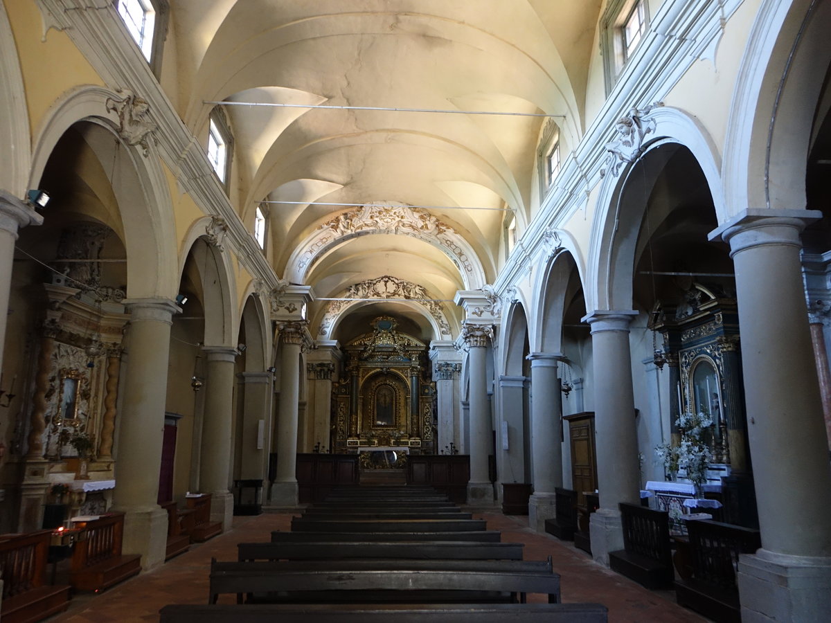 Barga, barocker Innenraum der Pfarrkirche Sant Crocifisso (16.06.2019)
