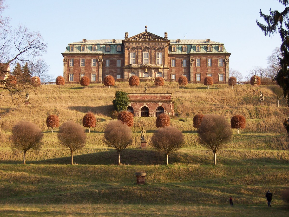 Barockes Schlo Burgscheidungen, vom Schlogarten aus gesehen. (Herbst 2007)