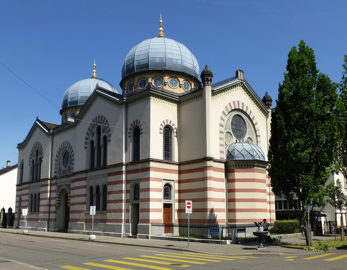 Basel, die Synagoge im neobyzantinischen Stil, erbaut 1866-69, Mai 2015
