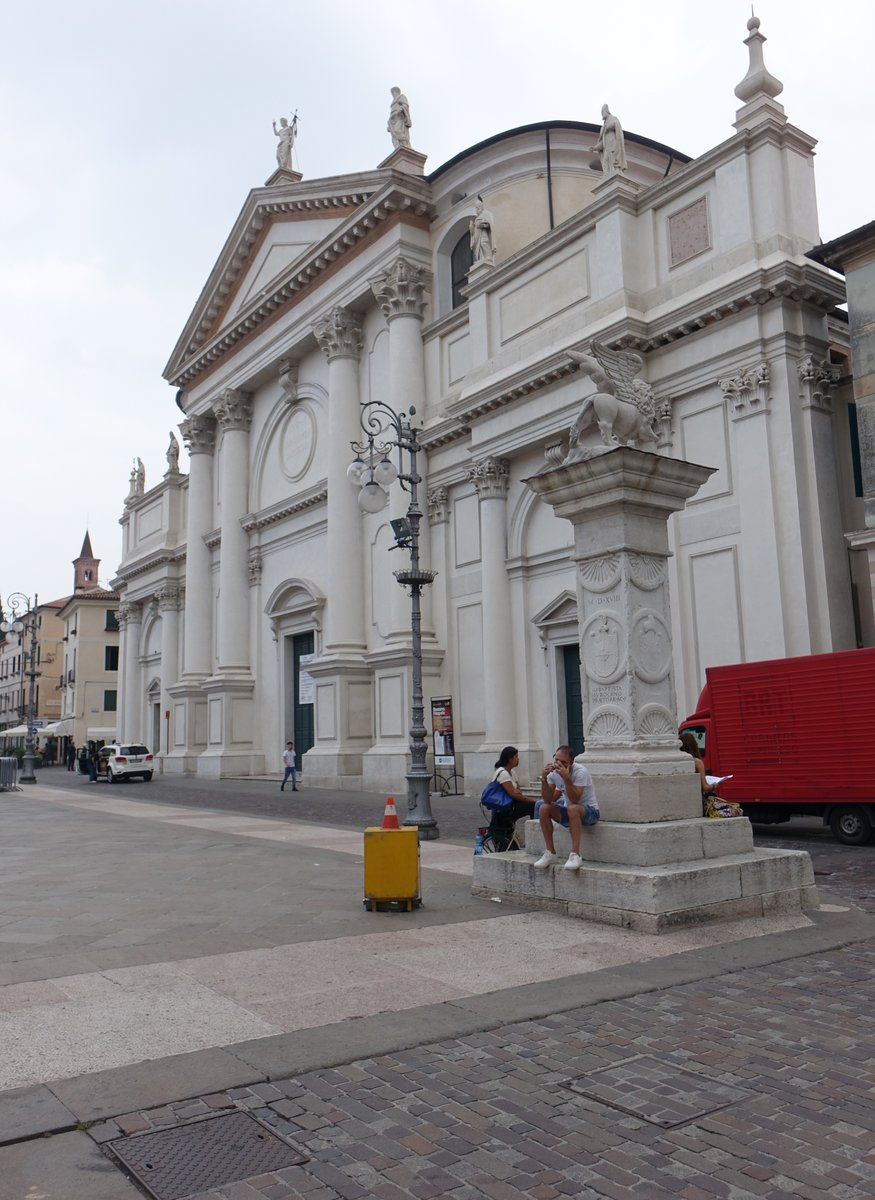 Bassano del Grappa, Pfarrkirche San Giovanni Battista, erbaut von 1747 bis 1782 von Giovanni Miazzi (17.09.2019)