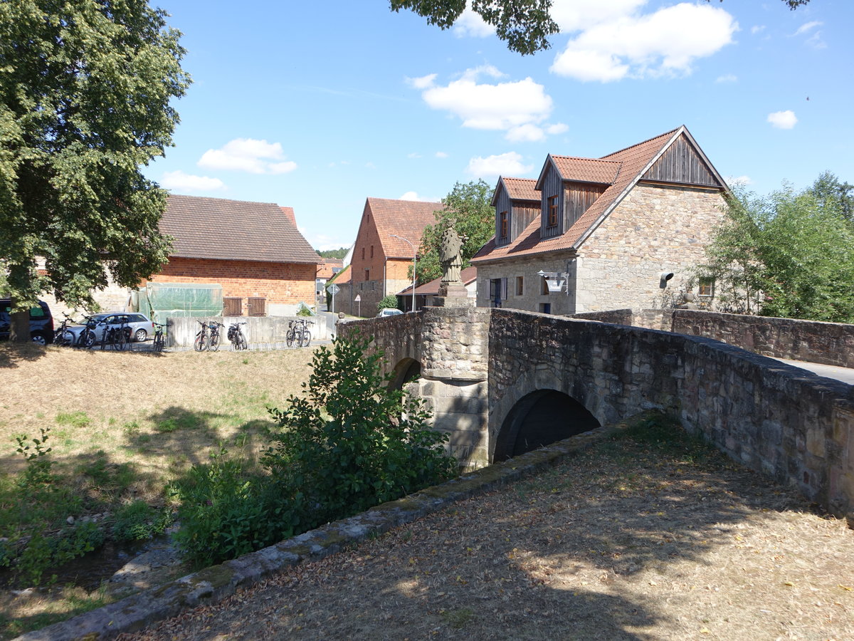 Bastheim, Steinbrcke ber den Elsbach, erbaut 1727 (08.07.2018)