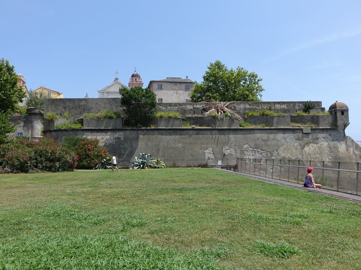 Bastia,  Zitadelle Terra Nova mit dem Gouverneurspalast (21.06.2019)