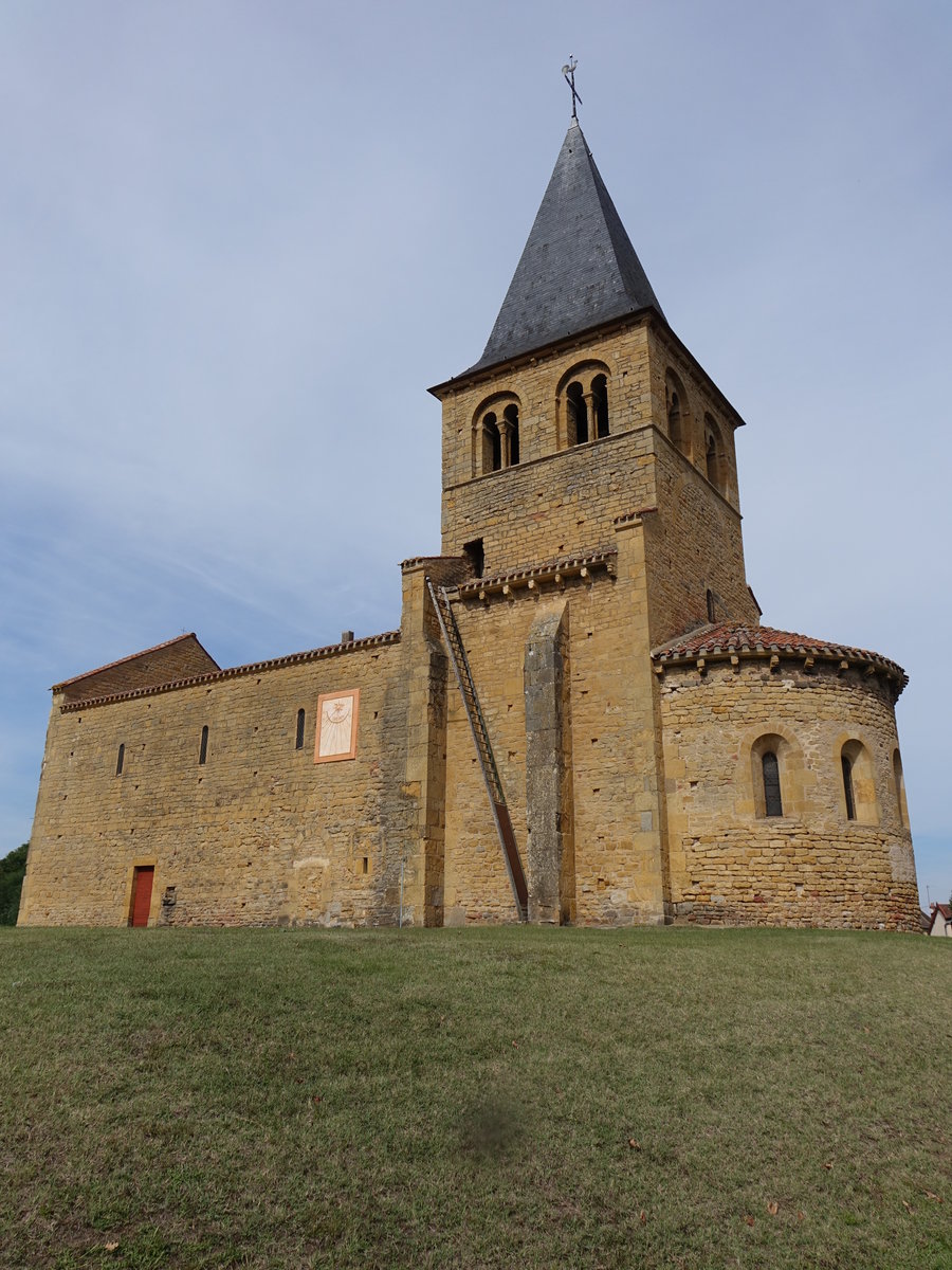 Baugy, Saint-Pons Kirche, erbaut Mitte des 11. Jahrhundert (22.09.2016)