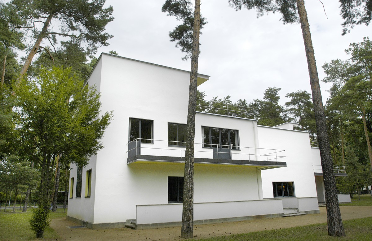 Bauhaus in Dessau: Meisterhaus Moholy-Nagy. Aufnahme: Juli 2006.
