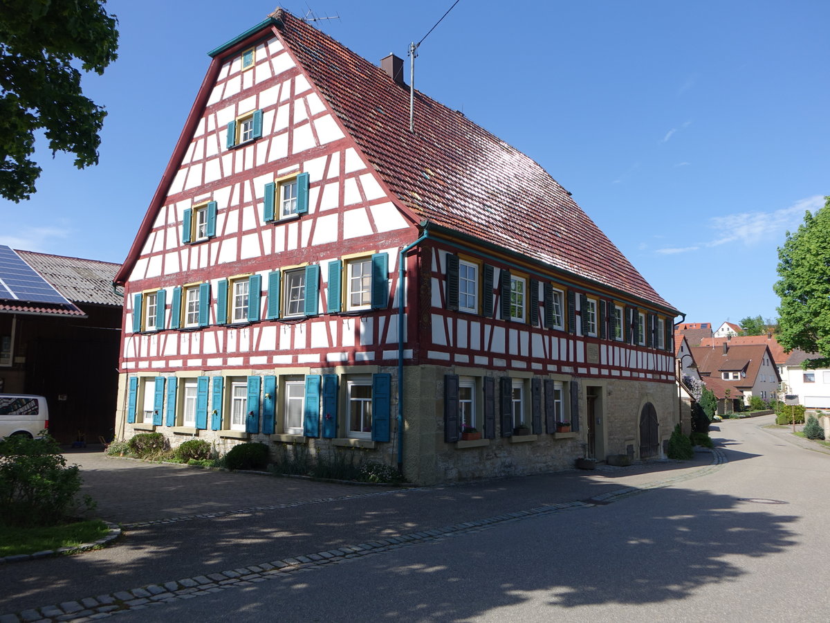 Baumerlenbach, Fachwerkhaus an der Ohrnberger Steige (29.04.2018)