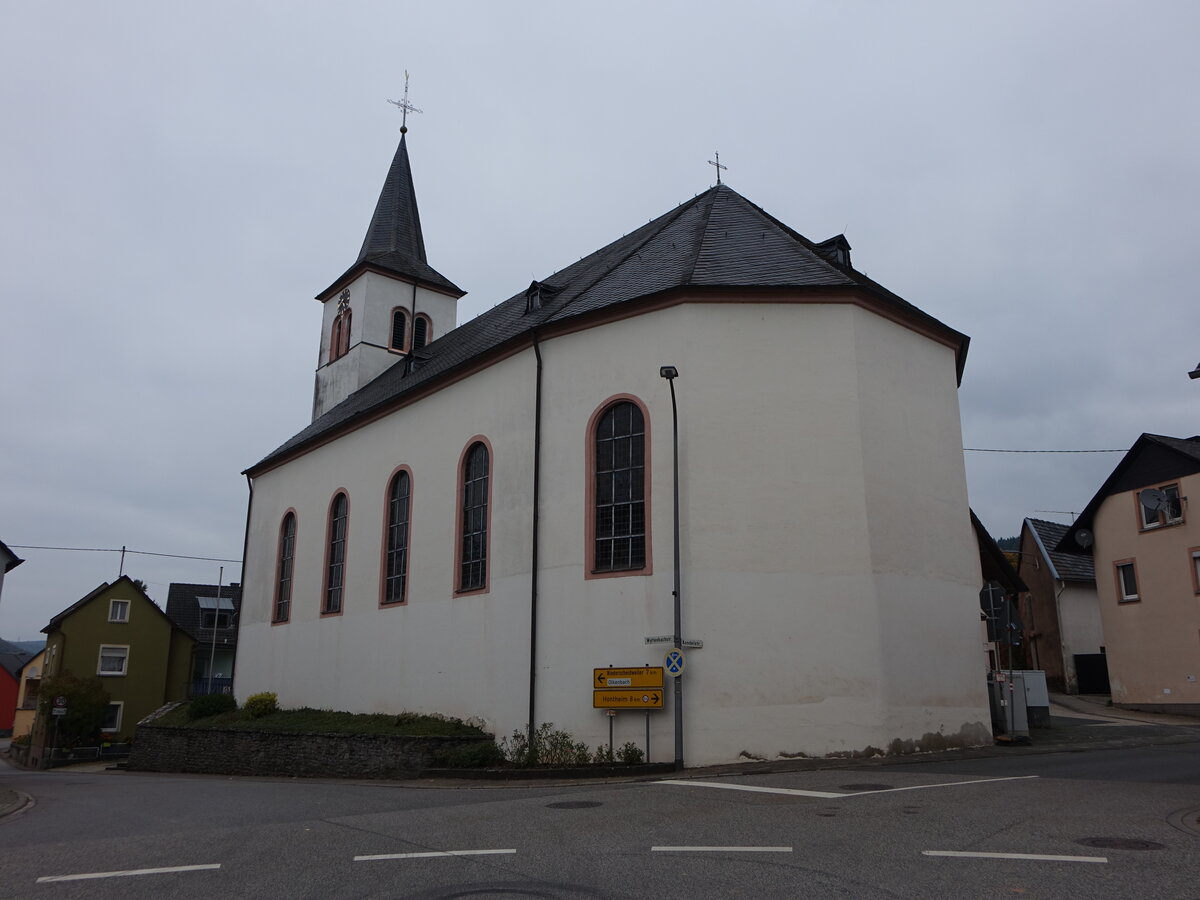 Bausendorf, Pfarrkirche St. Servatius, Saalbau von 1865 (11.10.2025)