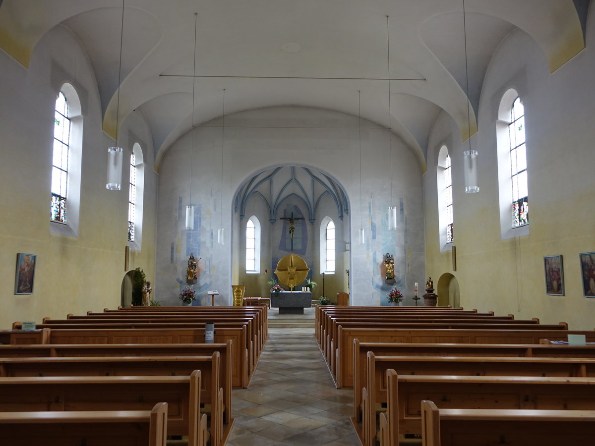Bayerbach, Innenraum der kath. Pfarrkirche St. Peter (20.10.2018)