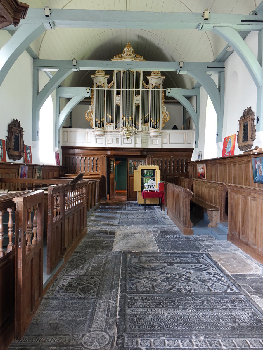 Bears, Innenraum der niederl. Ref. Kirche, heute Museum De Poarte fan Bears (26.07.2017)