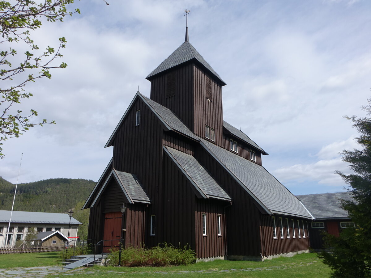 Begnadalen, evangelische Kirche, erbaut 1964 durch die Architekten Arnstein und Arneberg (25.05.2023)