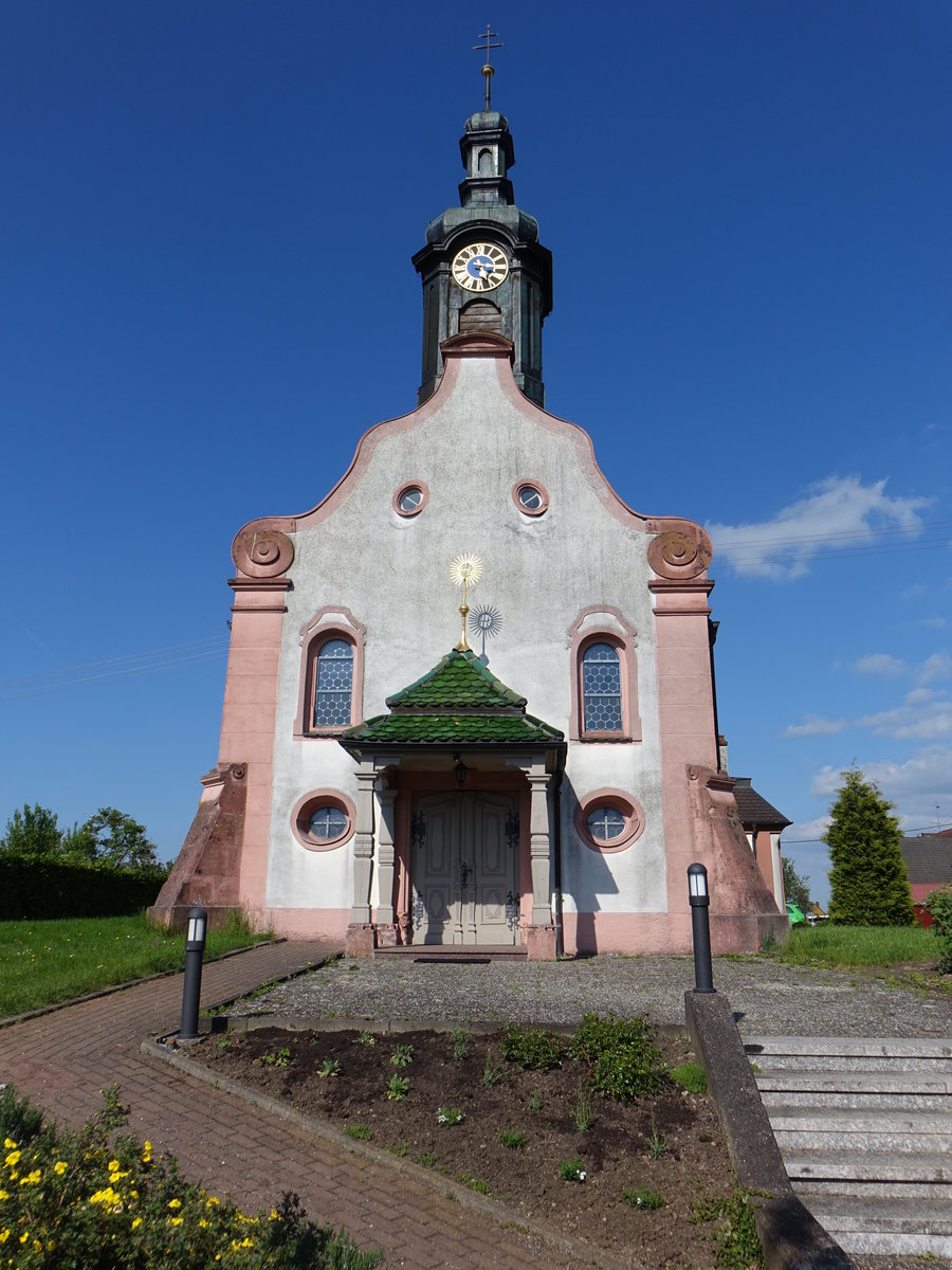 Behla, kath. St. Georg Kirche, erbaut bis 1800, Erweiterung 1907 (25.05.2017)