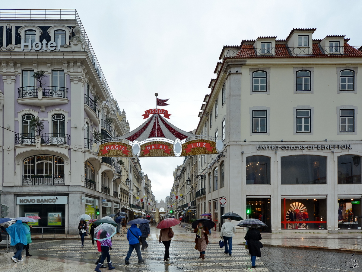 Bei dem Schmuddelwetter wollte so recht keine weihnachtliche Stimmung aufkommen. (Lissabon, Dezember 2016)