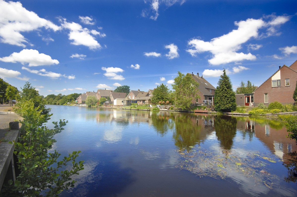 Beilervaart in Beilen ist ein alter Kanalhafen. Aufnahme: Mai 2011.