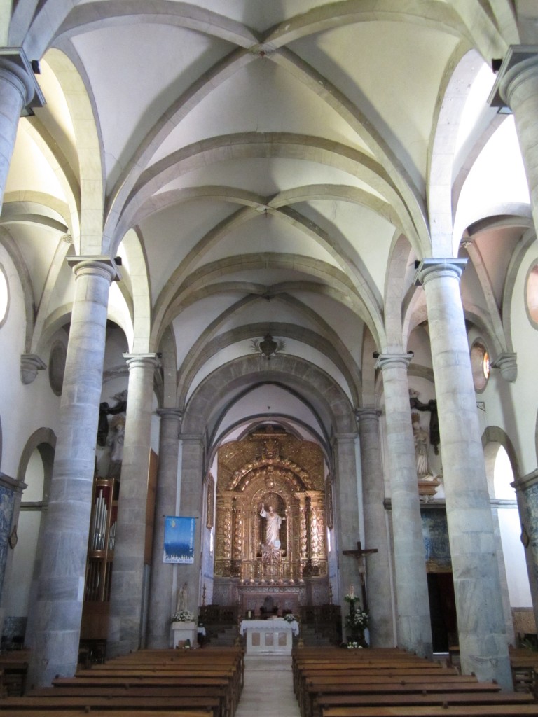 Beja, Innenraum mit Hochaltar der Kathedrale SE (27.05.2014)