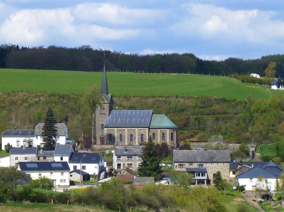 Belgien, Wallonien, Provinz Lttich, deutschsprachige Gemeinschaft, Drler am Vennbahn Radweg (Strecke 47 in Belgien). 23.04.2014