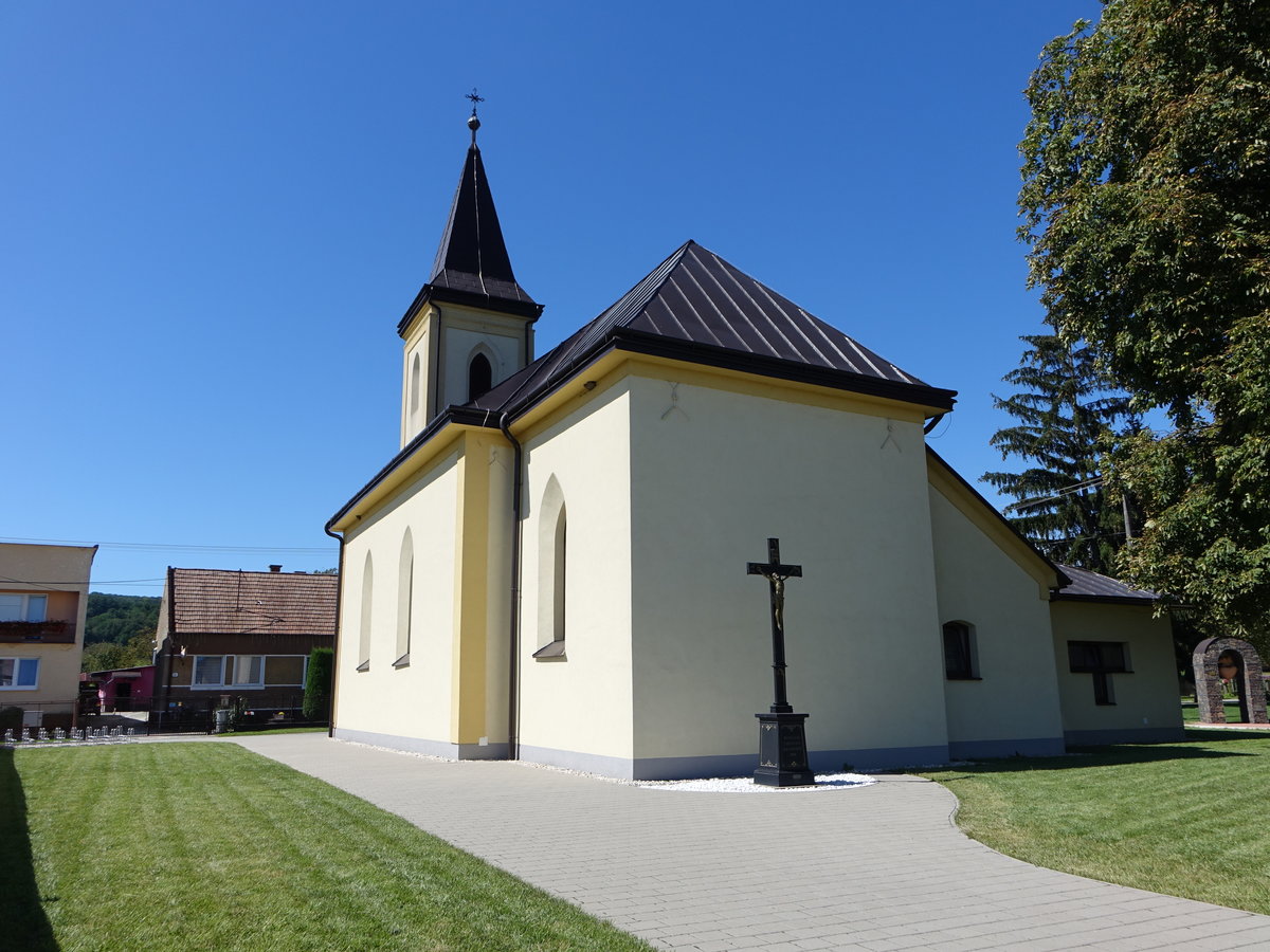Benkovce, kath. Pfarrkirche St. Imre, erbaut bis 1783 von Graf Barkczy (31.08.2020)