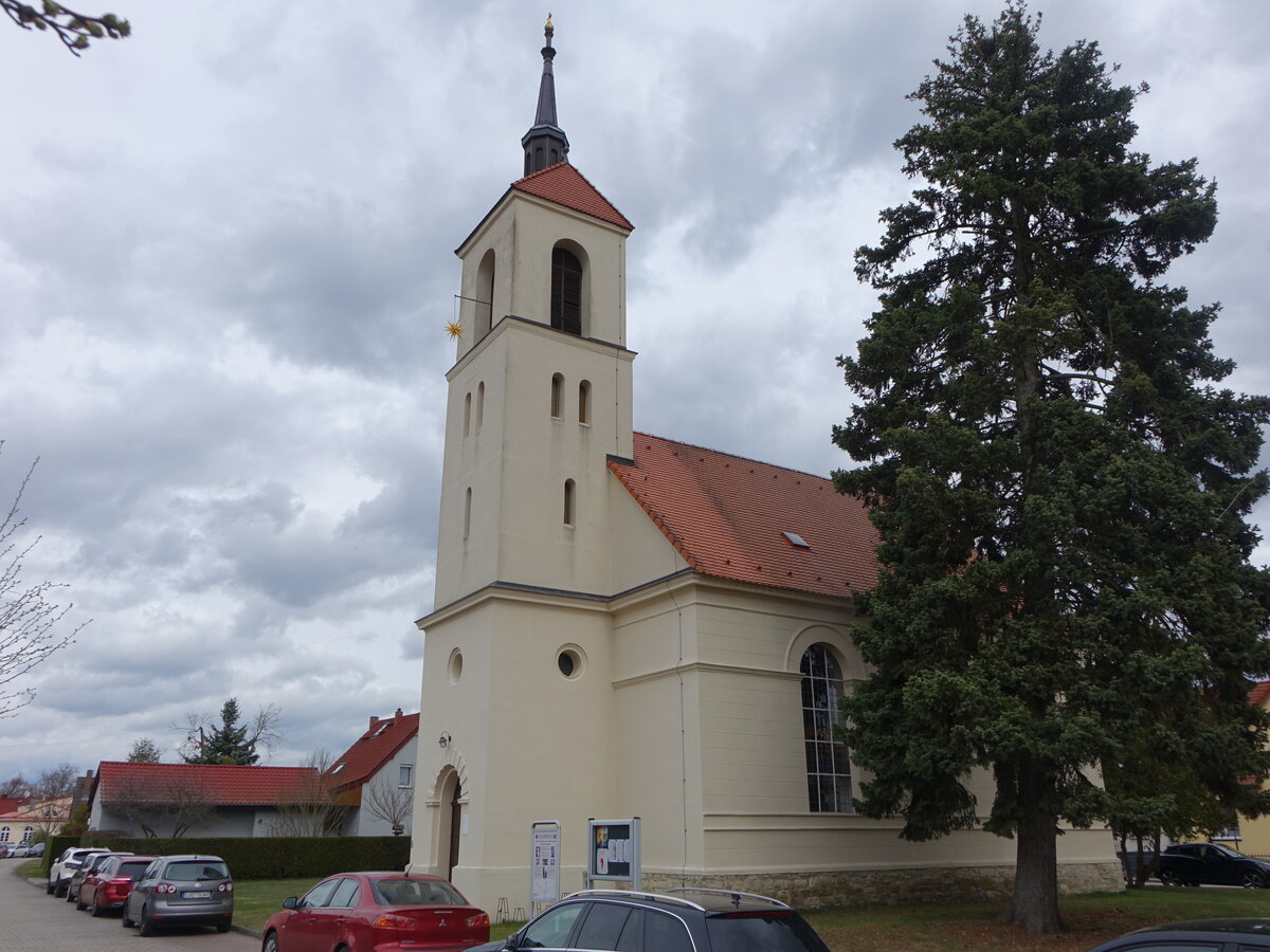 Berkenbr�ck, evangelische Kirche, erbaut 1832 im Rundbogenstil der Schinkelschule (05.04.2026)
