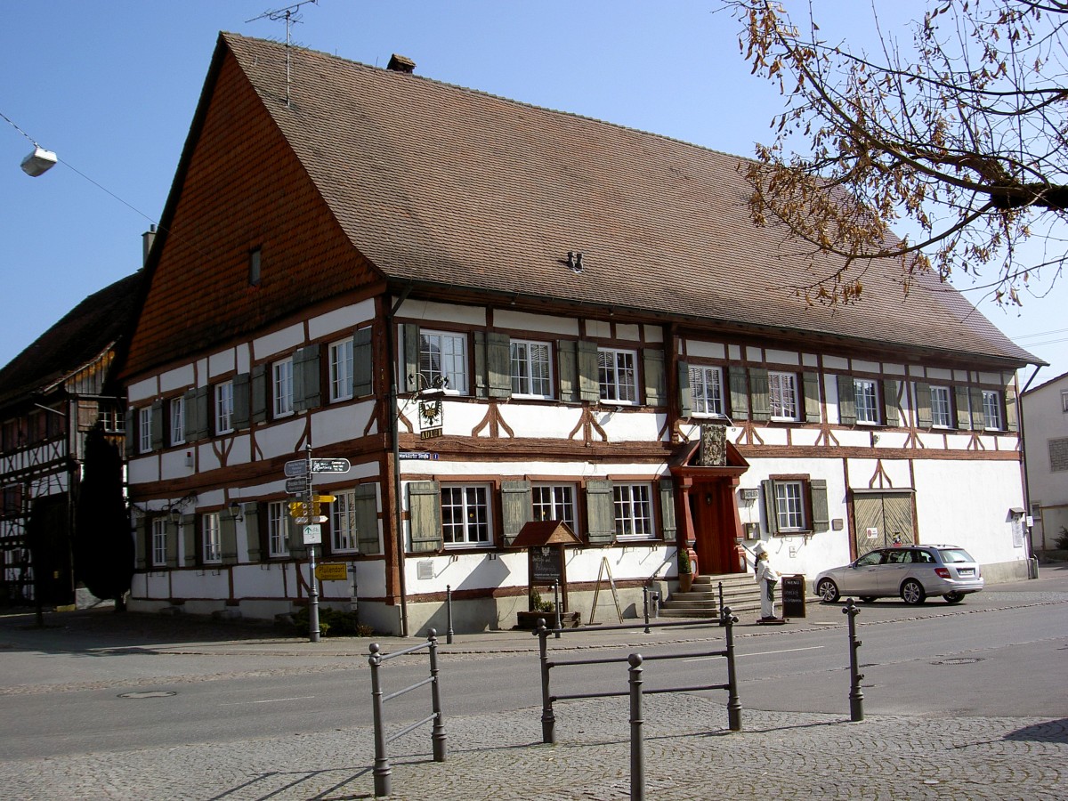 Bermatingen, Gasthof Schwarzer Adler, erbaut 1390 (09.03.2014)