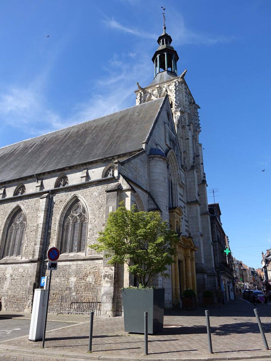 Bernay, Kirche St. Croix, erbaut im 14. Jahrhundert (15.07.2016)