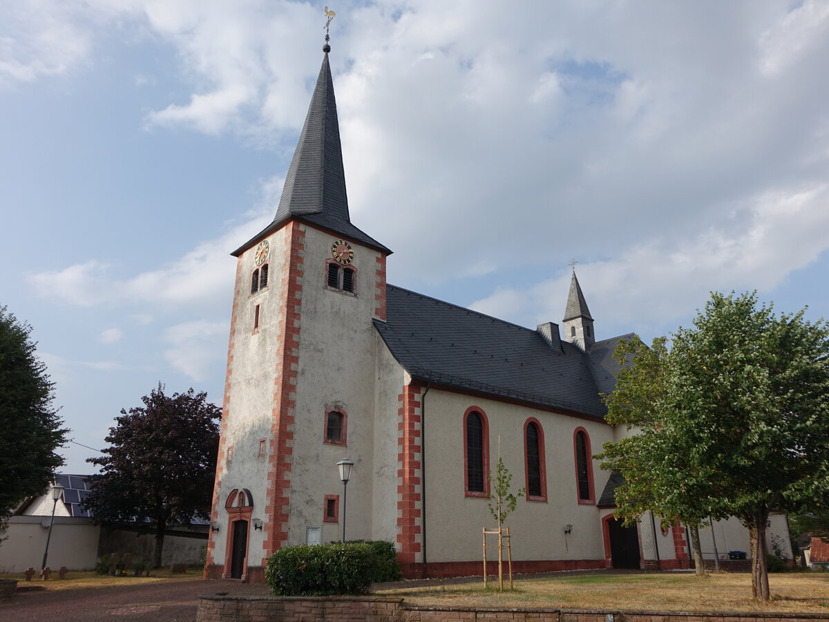 Bettenfeld, Pfarrkirche St. Johannes, erbaut 1606 (18.07.2026)