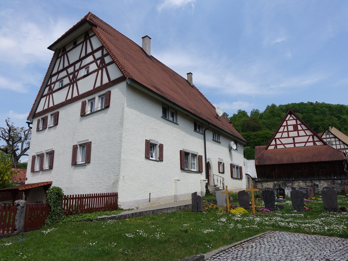 Bettwar, ehem. Schulhaus, erbaut 1896 (14.05.2015)