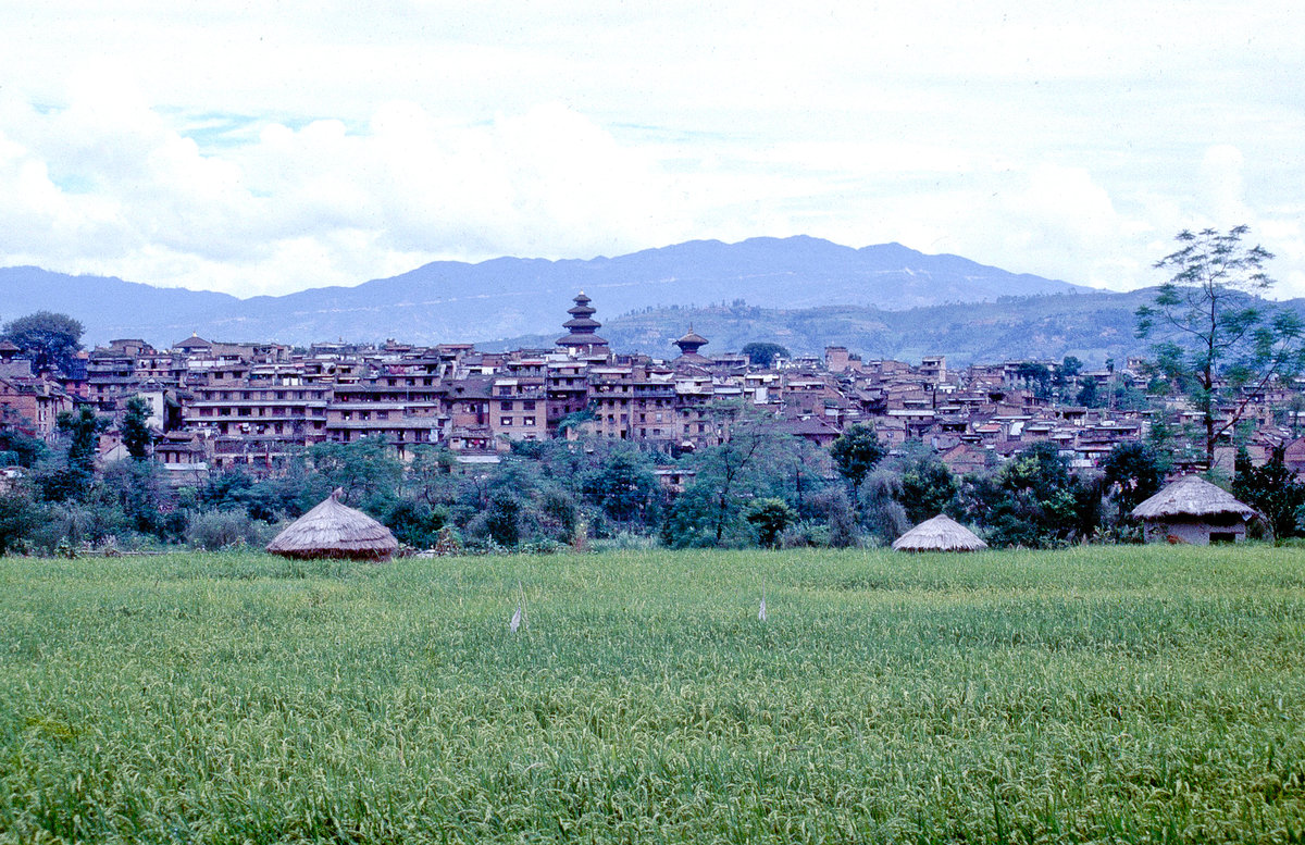 Bhaktapur stlich von Kathmandu. Bild vom Dia. Aufnahme: September 1988.