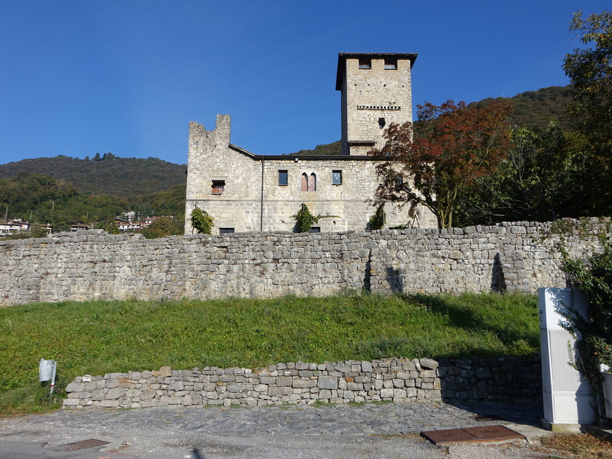 Bianzano, Burg Suardi an der Westseite des Valle Cavallina, erbaut ab 1233 (07.10.2018)