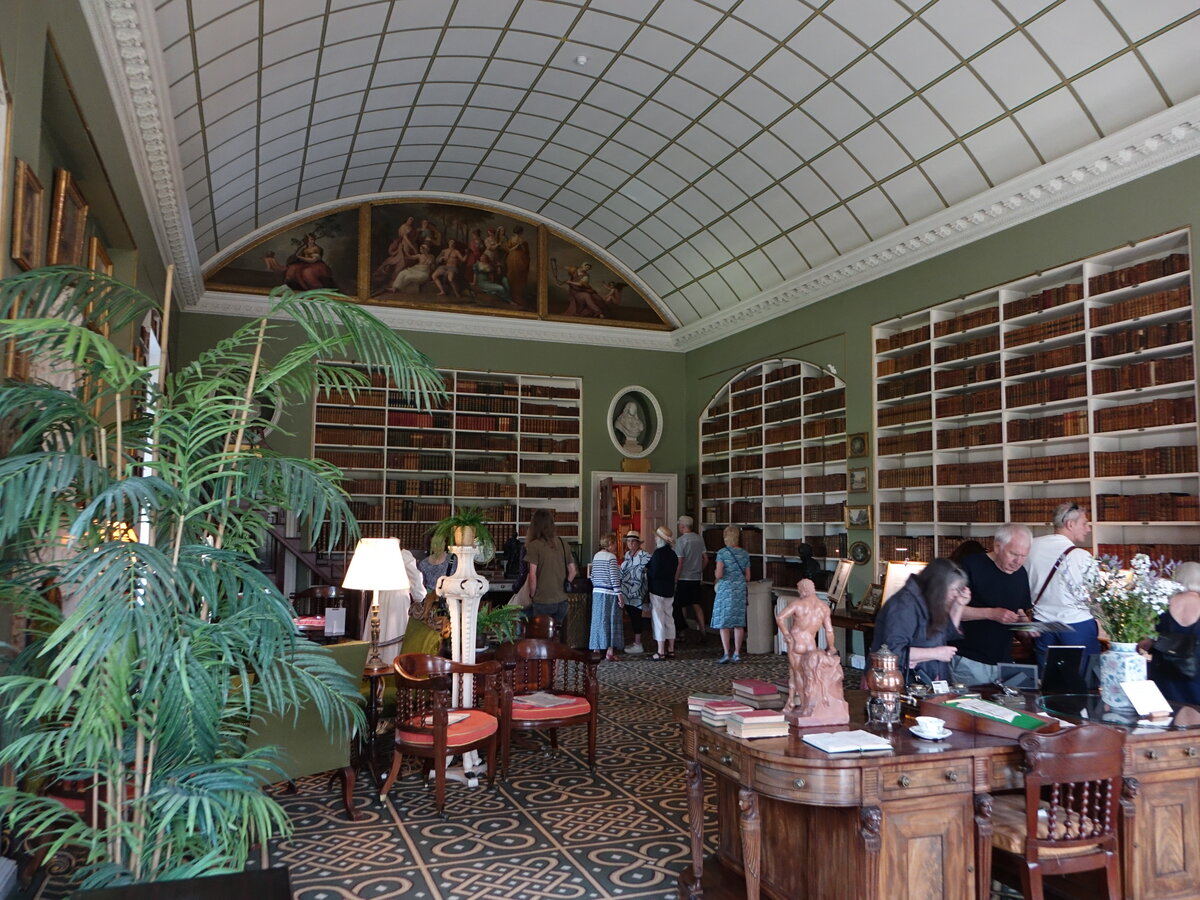 Bibliotheksaal im Schloss Stourhead House, Wiltshire (11.05.2024)