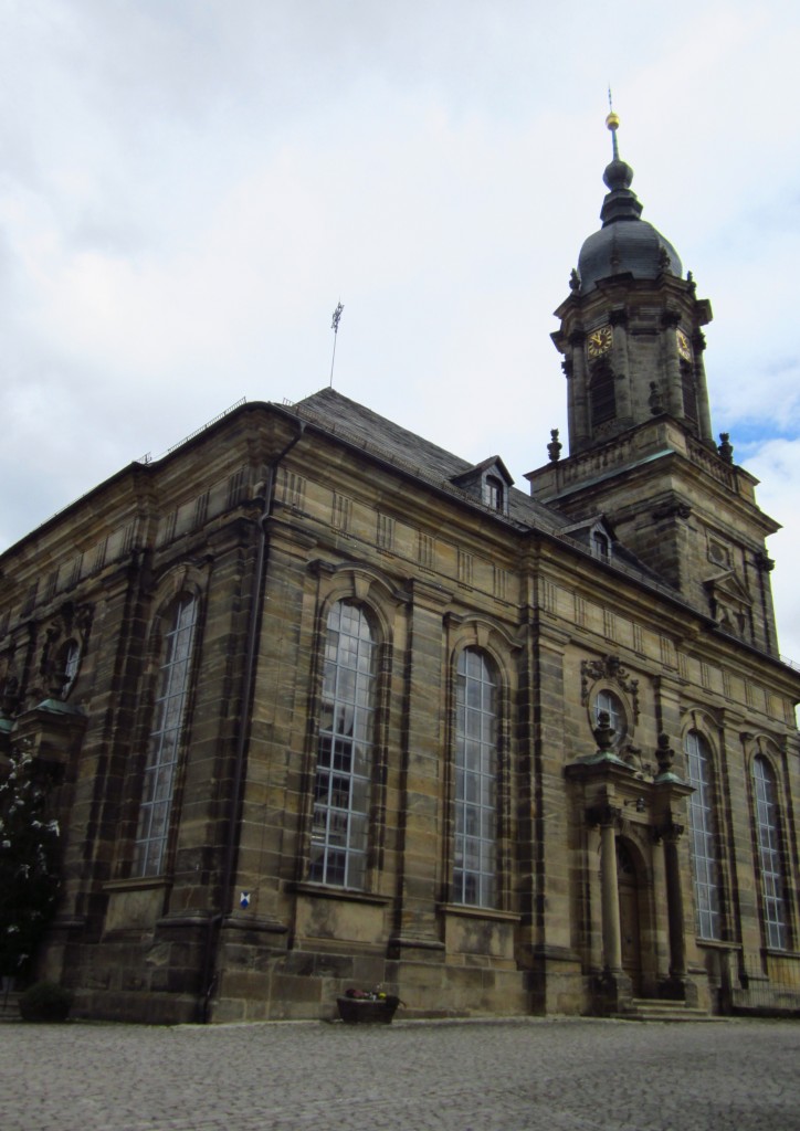 Bindlach, Ev. St. Bartholomus Kirche, erbaut von 1766 bis 1768 durch Carl Phillip 
von Gontard, prchtigste Markgrafenkirche Oberfrankens (21.04.2012)