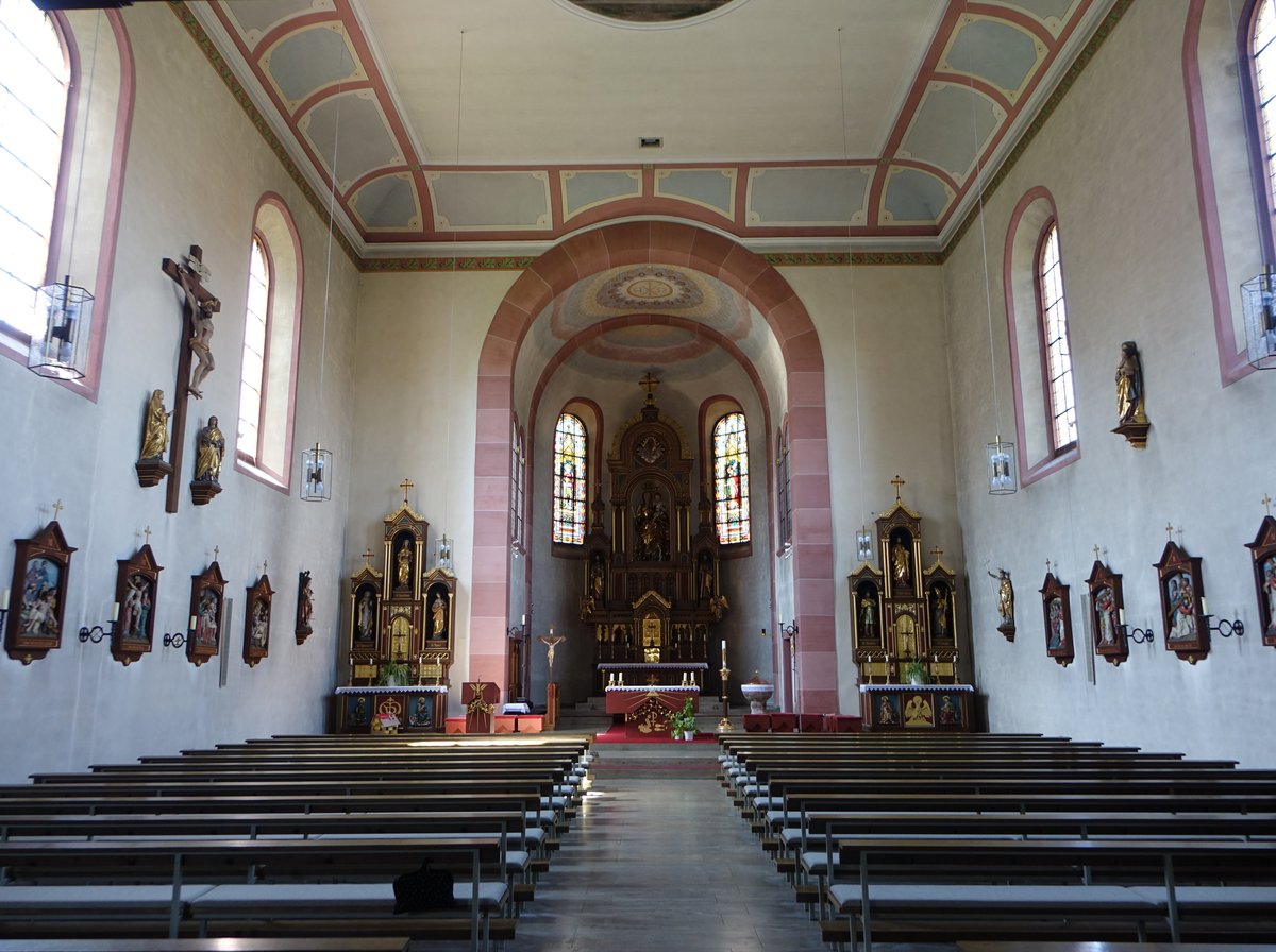 Birkenfeld, Innenraum der Pfarrkirche St. Valentin (15.08.2017)