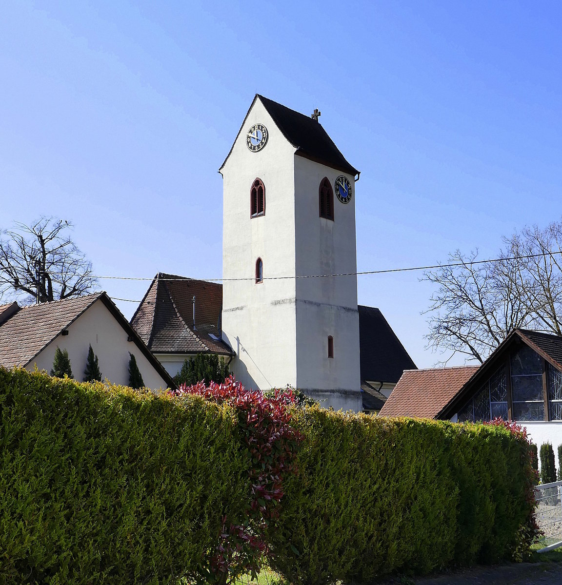 Bischoffingen am Kaiserstuhl, die evangelische Kirche St.Laurentius, 1741 eingeweiht, Mrz 2020