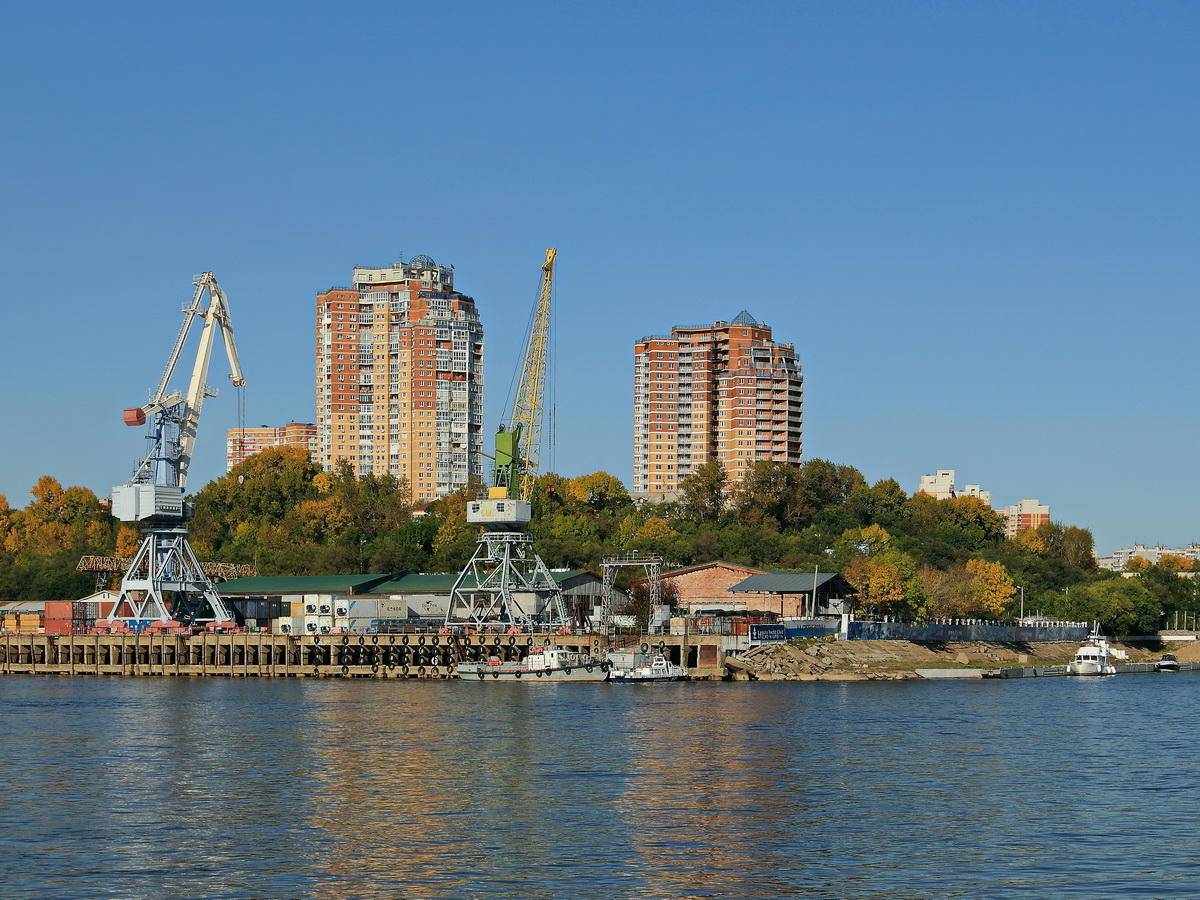 Blick vom Amur in Richtung Chabarowsk am 22. September 2017.