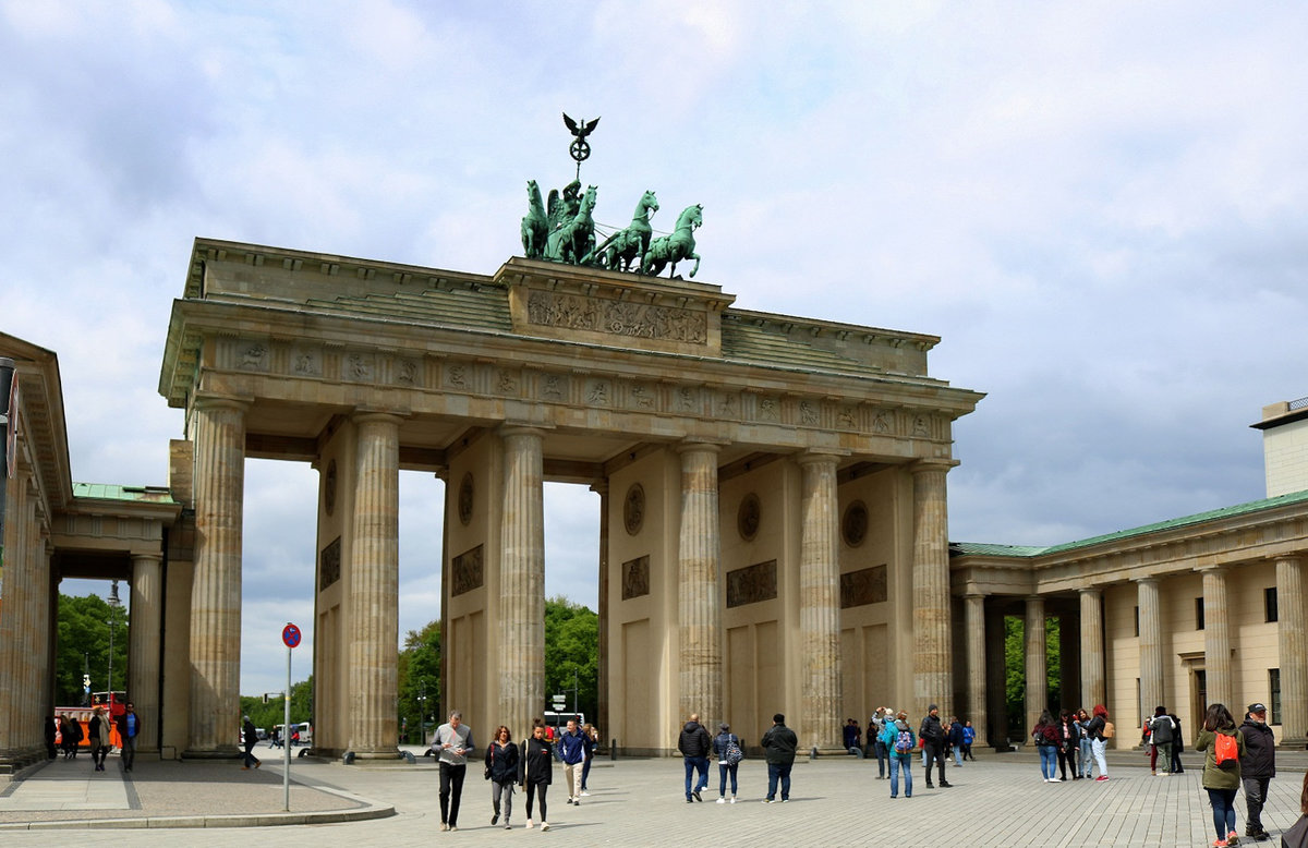Blick auf das Brandenburger Tor in Berlin, ein beliebtes Fotomotiv. [10.5.2017 | 11:51 Uhr]