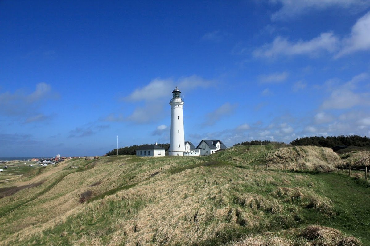 Blick auf den Hirtshals Leuchtturm / Fyr im Sommer 2018
