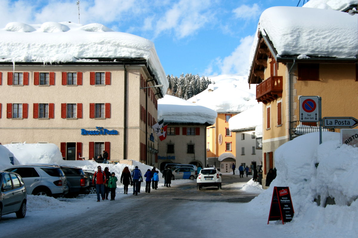 Blick in die Hauptstrasse von San Bernardino; 09.02.2014