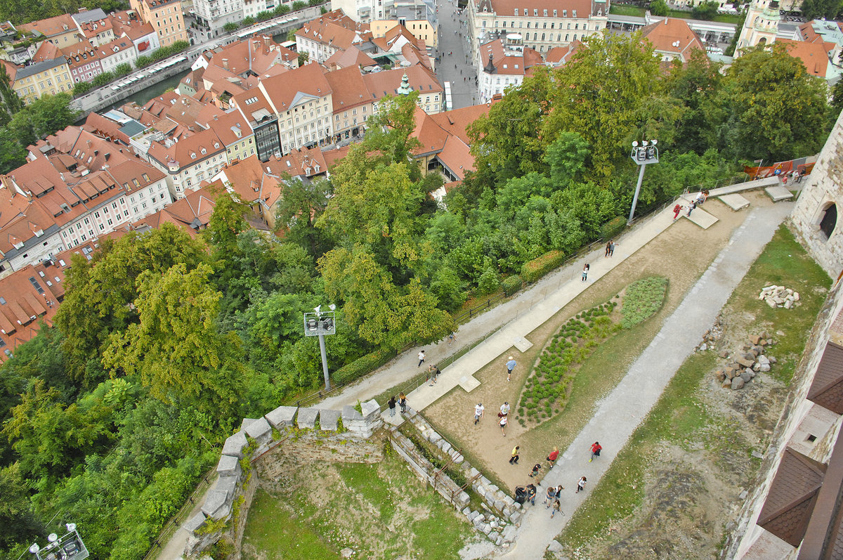 Blick von Ljubljanski grad. Aufnahme: 1. August 2016.