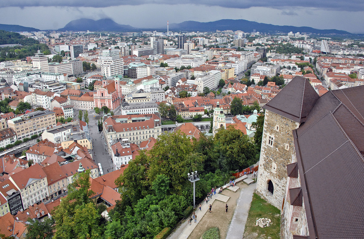 Blick von Ljubljanski grad in nrdlicher Richtung. 