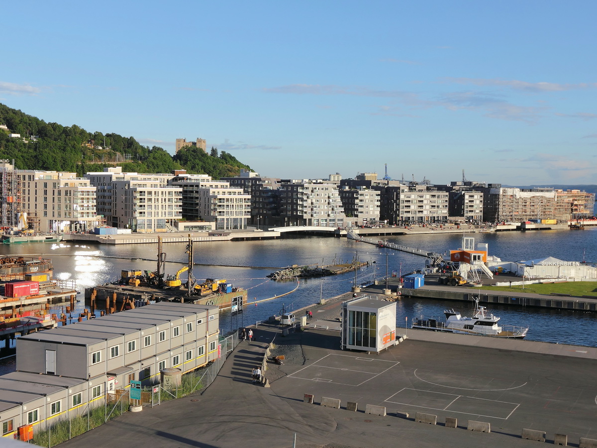 Blick von der Oper in Oslo auf Neubauten der stndig wachsenden Stadt am 04. Juli 2016.