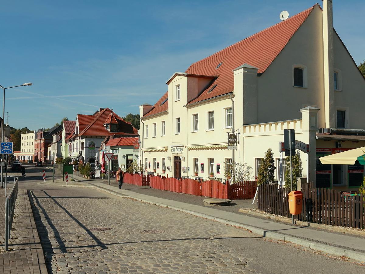 Blick von der Postbrcke  in das Zentrum von Bad Muskau am 02. Oktober 2015.