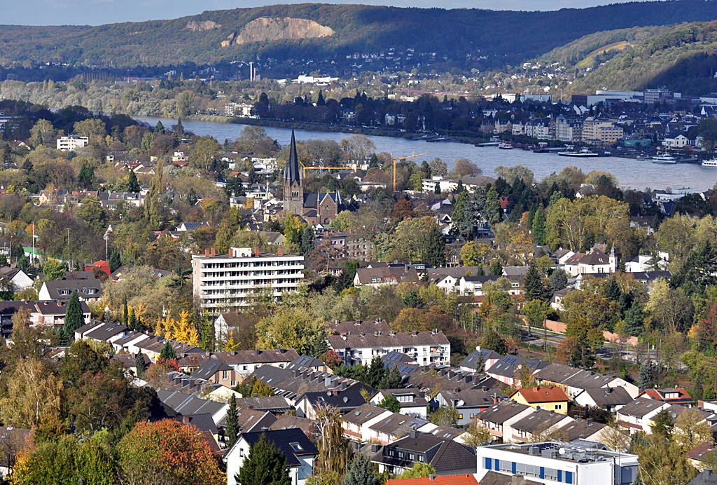 Blick ber Bad-Godesberg-Mehlem, den Rhein, auf Knigswinter und das Siebengebirge - 30.10.2013