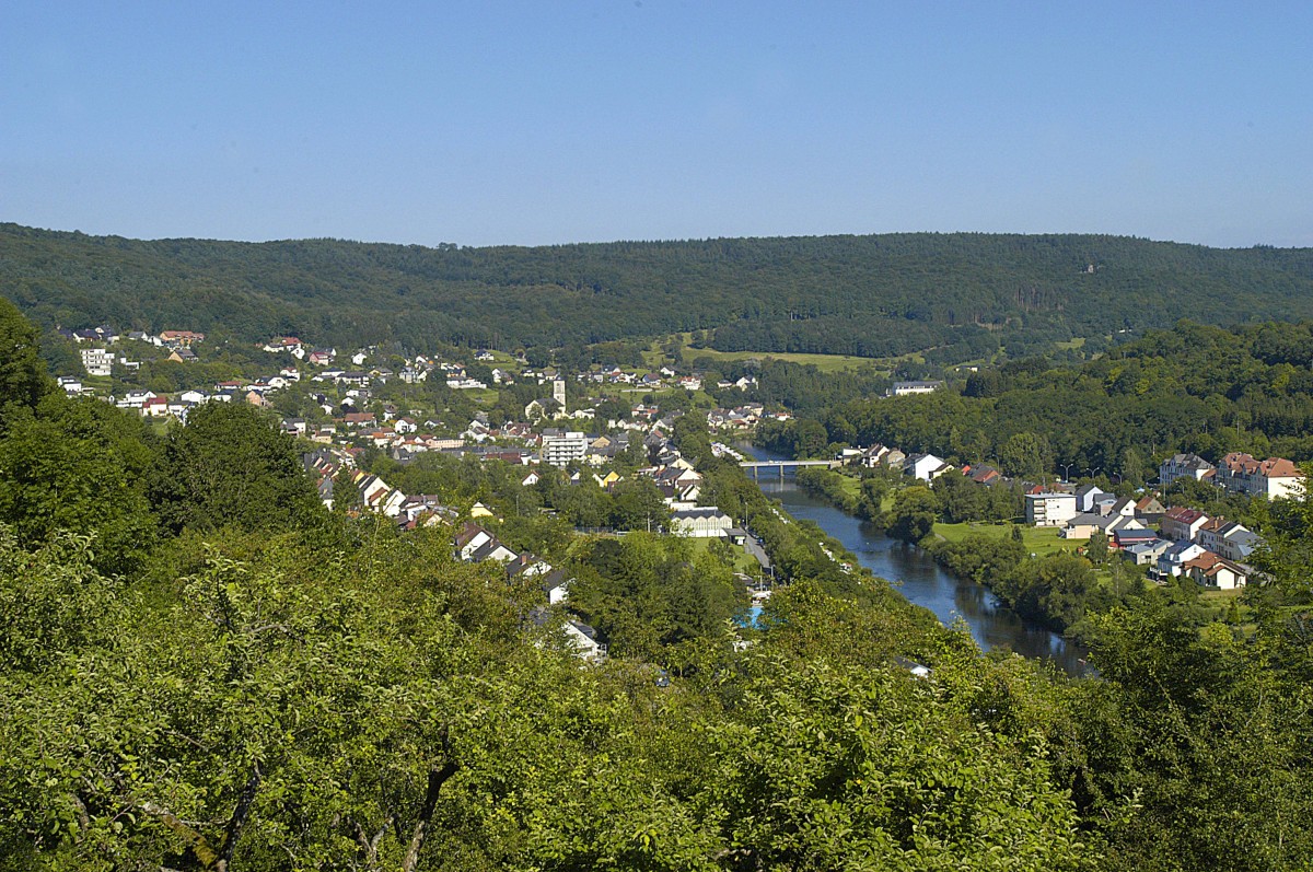 Blick ber Bollendorf, Bollendorf-Pont und die Sauer. Aufnahme: August 2007.