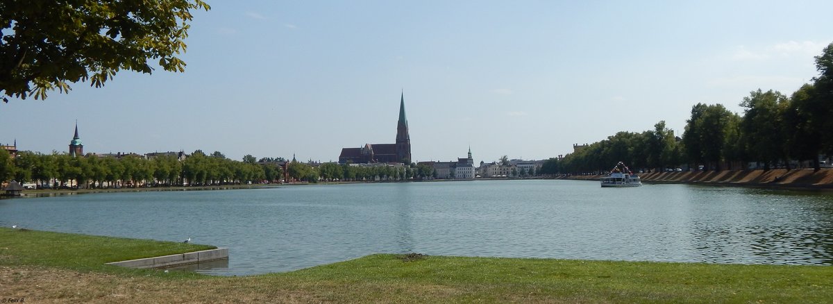 Blick ber den Pfaffenteich in Schwerin am 09.08.2018