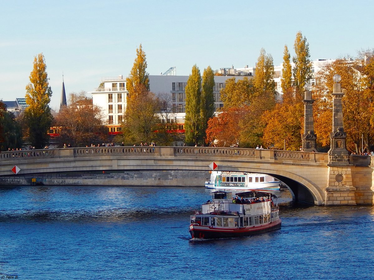 Blick ber die Spree in Berlin am 31.10.2018