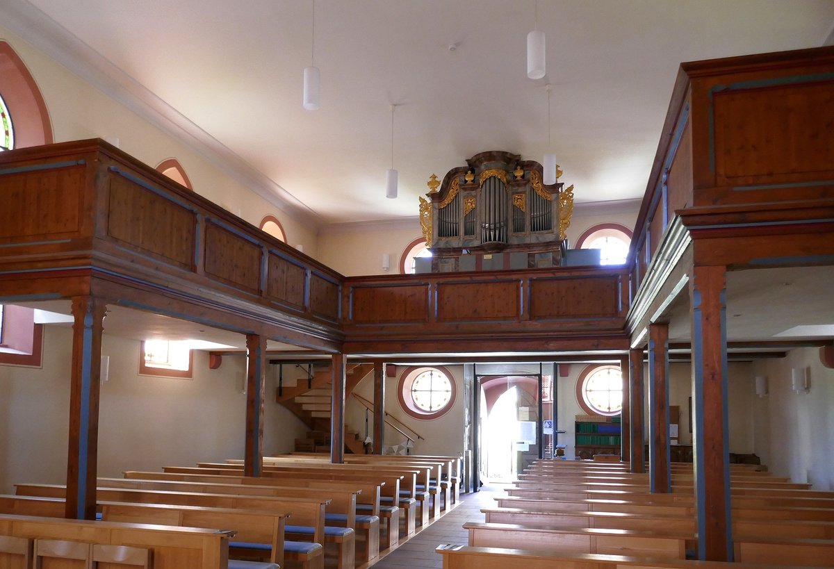 Bodersweier, Blick zur Orgelempore in der evangelischen Kirche, Aug.2020