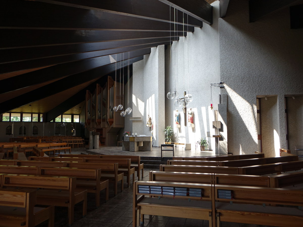 Bsingen, Innenraum der kath. Pfarrkirche St. Wendelinus (19.08.2018)