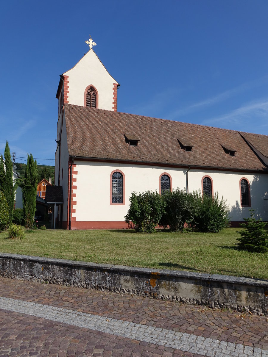 Btzingen, die Ev. St. Laurentius stammt aus dem Mittelalter (15.08.2016)