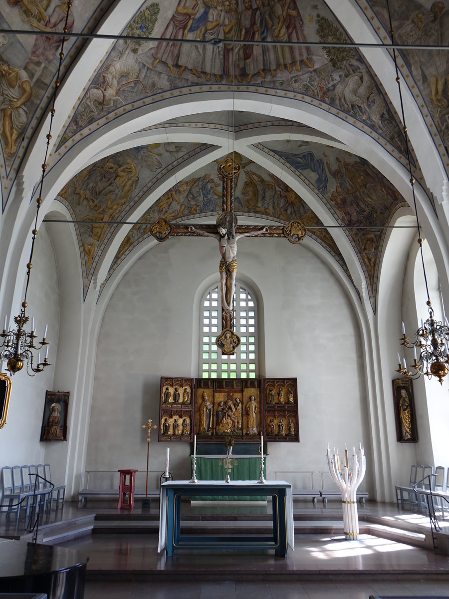 Bollns, Chor mit Flgelaltar aus dem 16. Jahrhundert in der Ev. Kirche (21.06.2017)