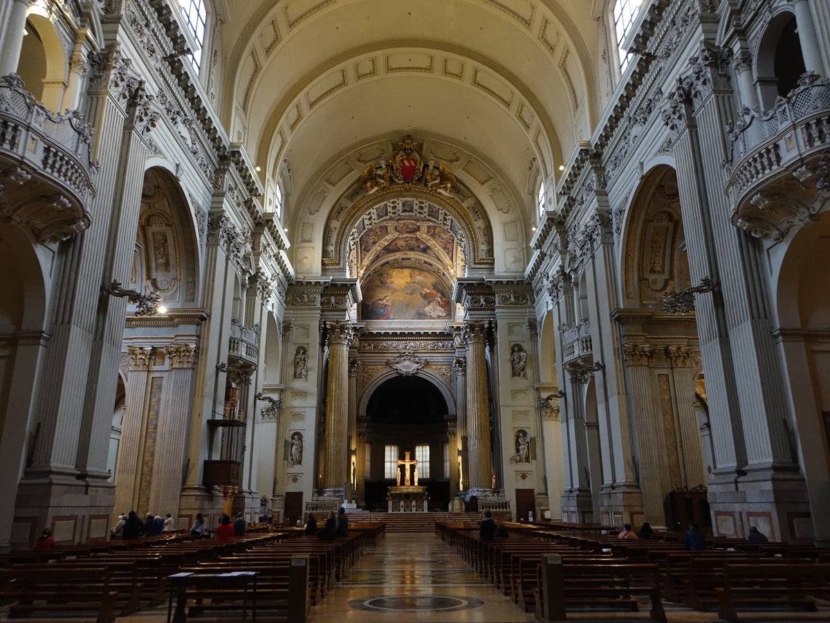 Bologna, barocker Innenraum der Kathedrale San Pietro, erbaut ab 1605 durch Floriano Ambrosini (31.10.2017)