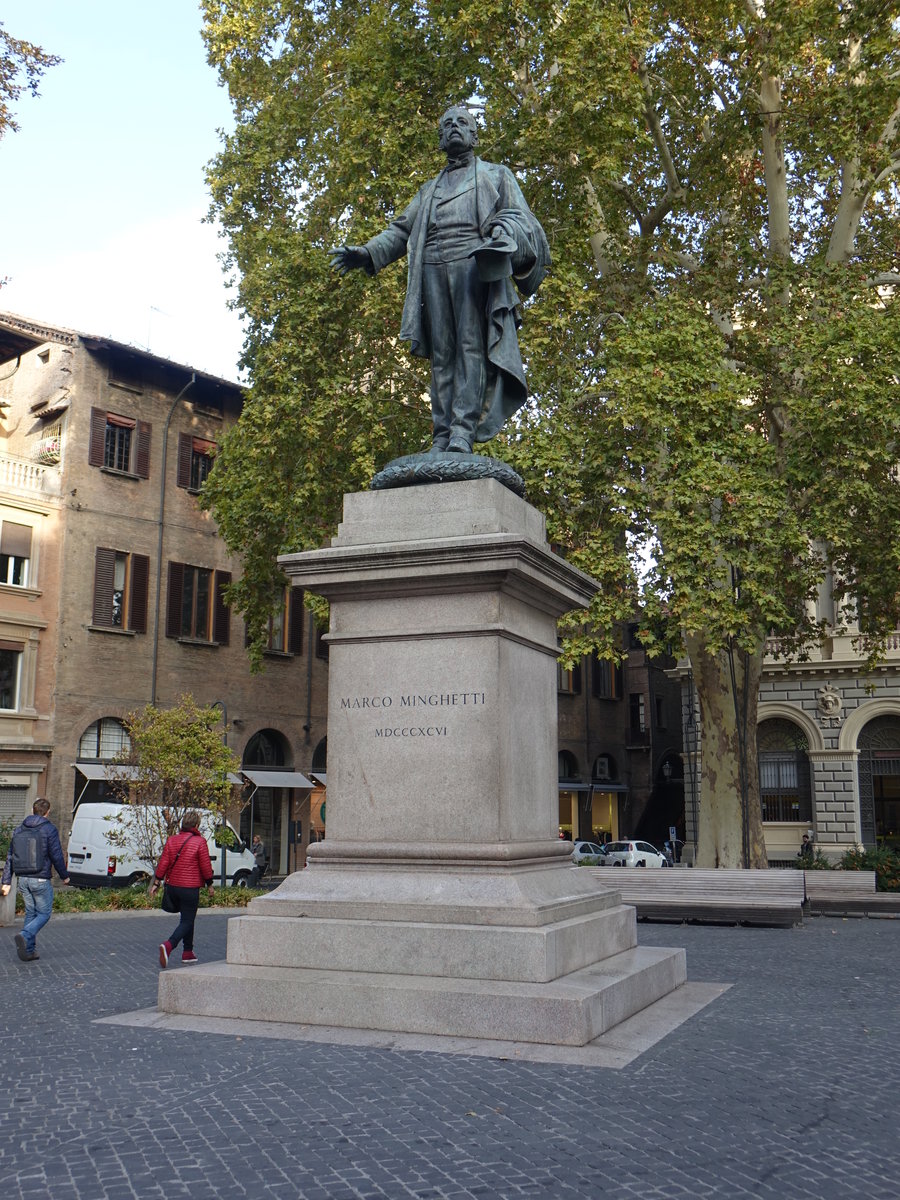 Bologna, Denkmal fr Marco Minghetti an der Piazza Minghetti (31.10.2017)